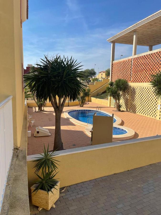 Amazing Villamartin House Sleeps 6 With Pool Villacosta 외부 사진